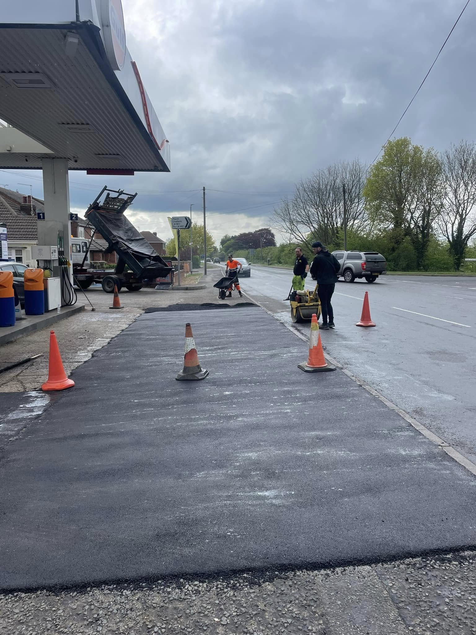 Full tarmac resurfacing of a car park